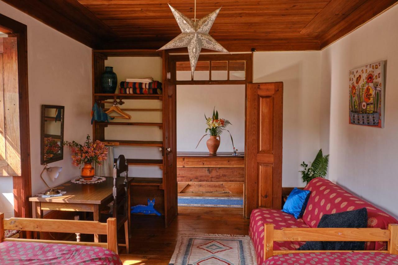 A Charming , Traditional Cottage At Quinta Da Ribeira فيلا نوفا دي بوياريس المظهر الخارجي الصورة