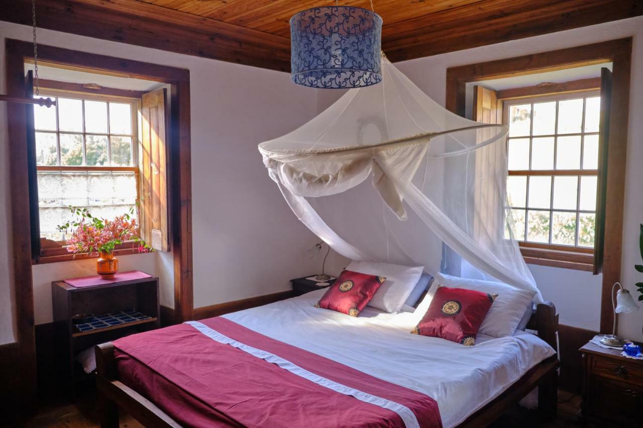 A Charming , Traditional Cottage At Quinta Da Ribeira فيلا نوفا دي بوياريس المظهر الخارجي الصورة