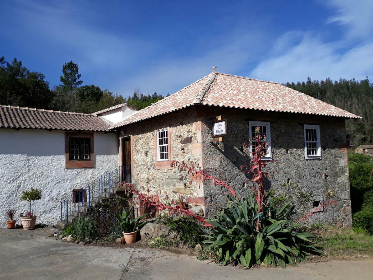 A Charming , Traditional Cottage At Quinta Da Ribeira فيلا نوفا دي بوياريس المظهر الخارجي الصورة
